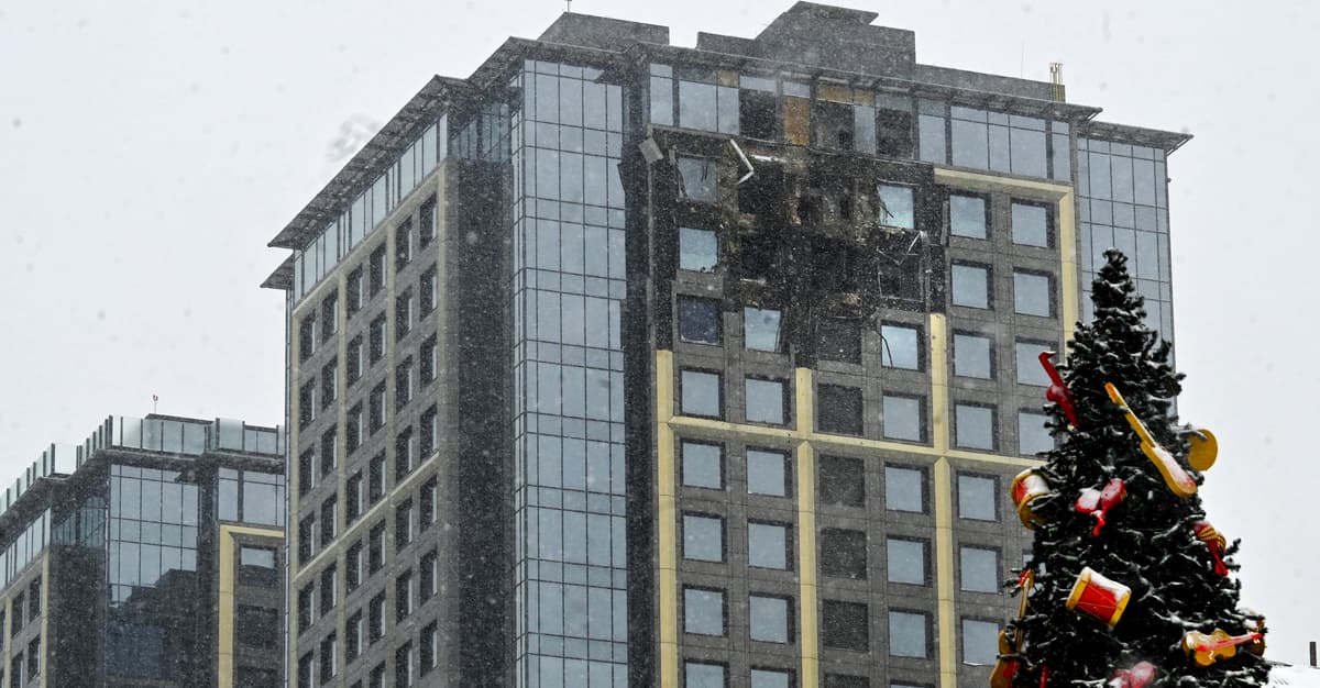 Tysiąc budynków bez prądu. Kijów walczy ze skutkami rosyjskich ataków