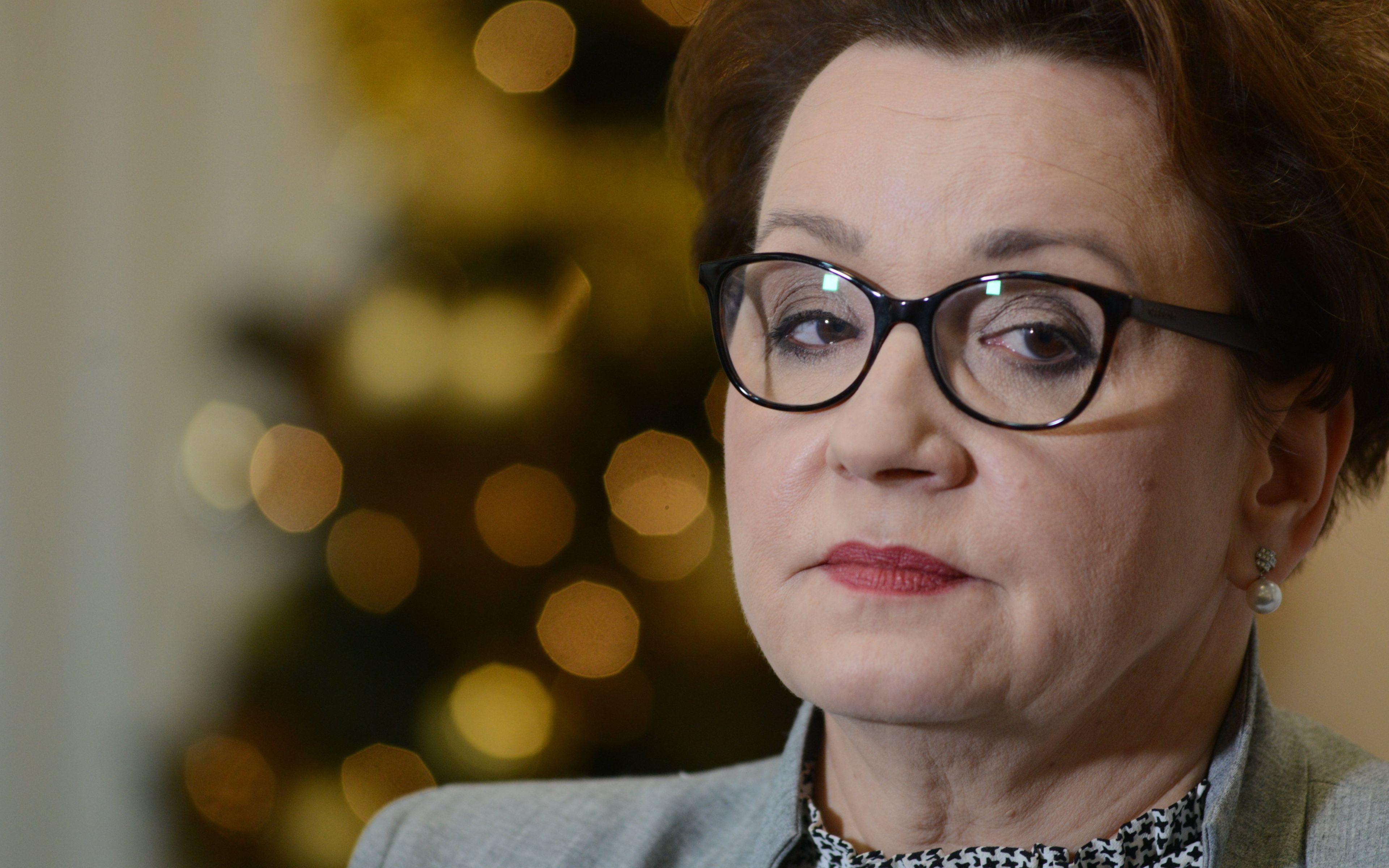 07.01.2019 Warszawa , ul. Limanowskiego 23 . Centrum Partnerstwa Spolecznego " Dialog " . Minister Edukacji Narodowej Anna Zalewska , wiceminister Maciej Kopec podczas briefingu prasowego po spotkaniu konsultacyjnym w sprawie projektu rozporzadzenia Ministra Edukacji Narodowej zmieniajacego rozporzadzenie w sprawie wysokosci minimalnych stawek wynagrodzenia zasadniczego nauczycieli , ogolnych warunkow przyznawania dodatkow do wynagrodzenia zasadniczego oraz wynagradzania za prace w dniu wolnym od pracy , z udzialem przedstawicieli zwiazkow zawodowych .
Fot. Maciek Jazwiecki / Agencja Gazeta