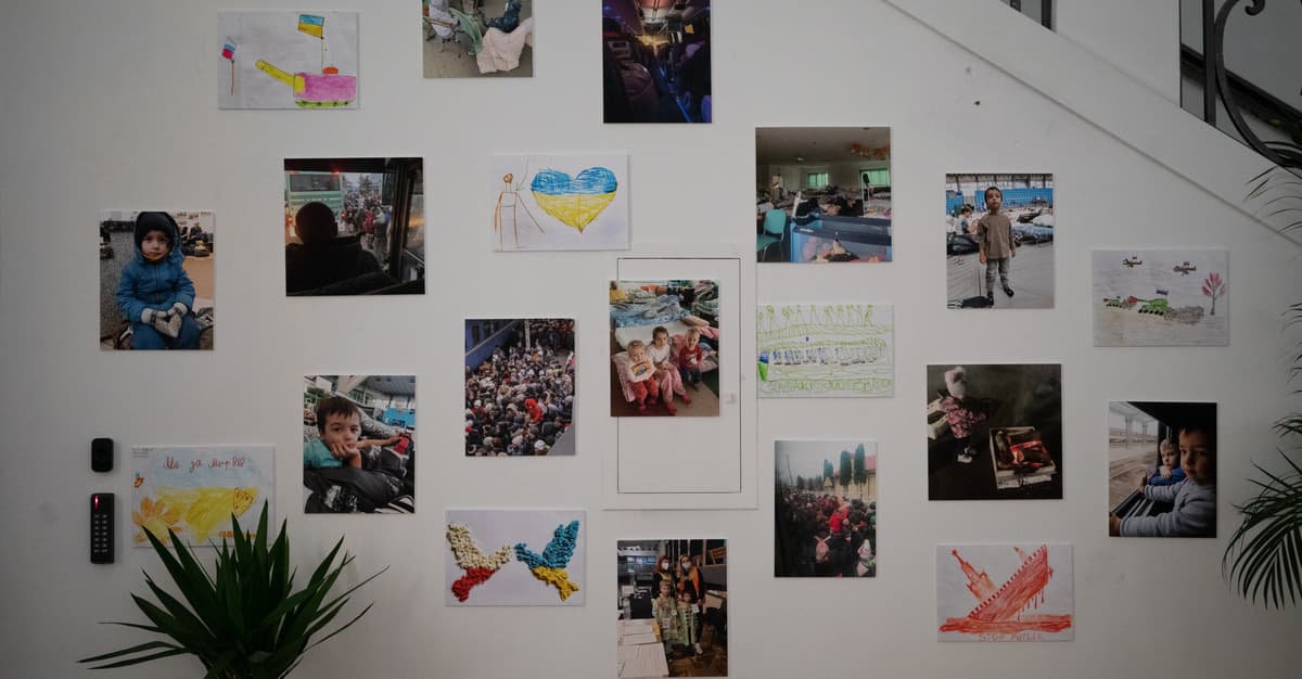 Wielu pracujących uchodźców, którym należy się 800+, od miesięcy jest na lodzie. ZUS się spóźnia