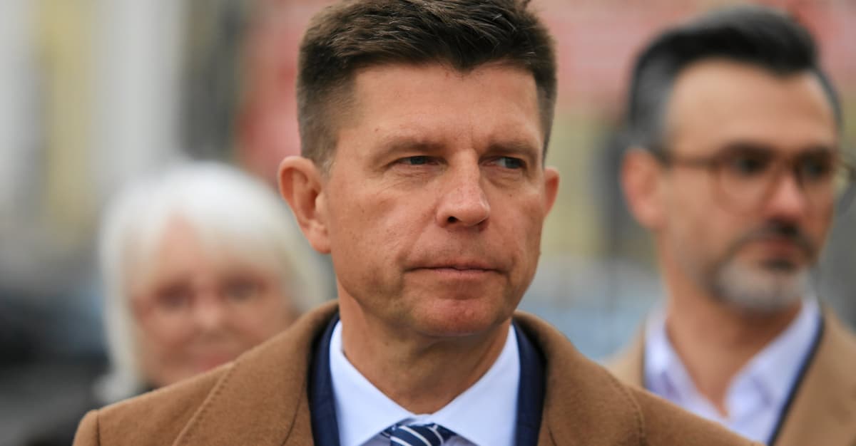 Sondaż: Wyborcy gotowi dać szansę nowej partii Ryszarda Petru
