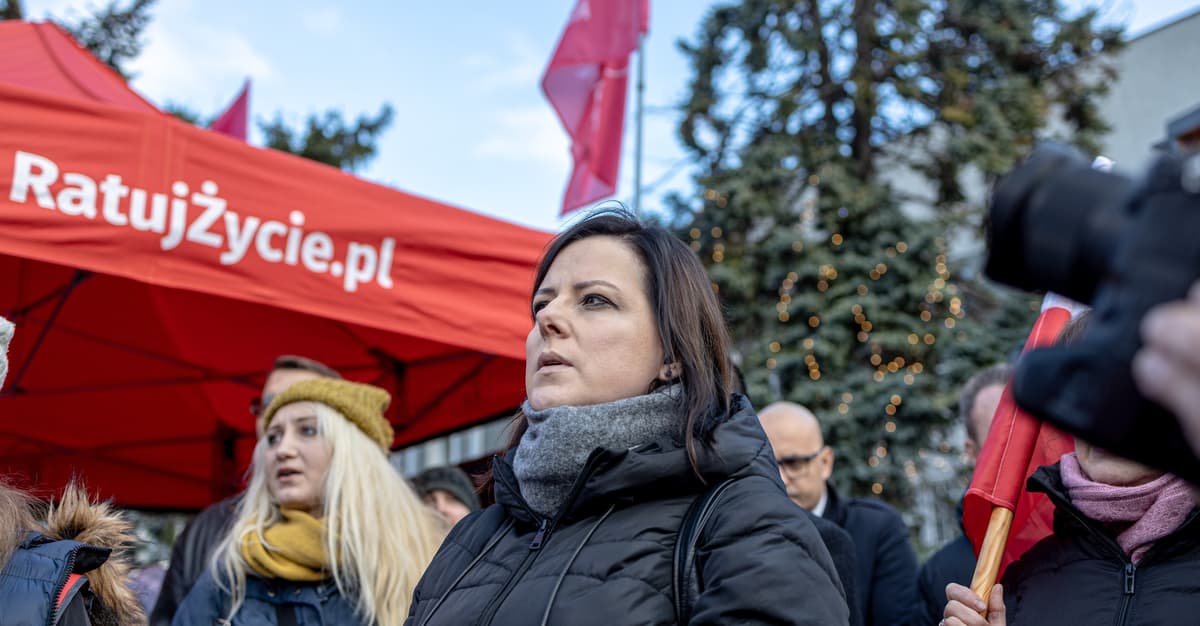 Prokuratura żąda dokumentacji pacjentek po aborcjach. Prof. Socha: “Nie wyobrażam sobie nie pomagać tym kobietom”