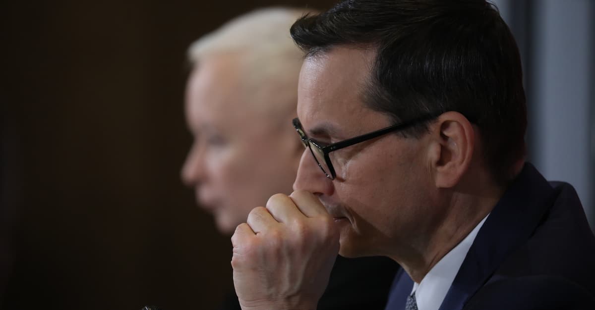 Spotkanie z Morawieckim pokaże, czy Kaczyński przez cały czas rządzi PiS, czy został marionetką twardogłowych