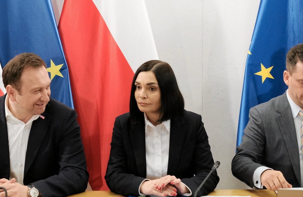 Posłowie Tomasz Trela, Magdalena Sroka i Paweł Śliz podczas obrad komisji ds. Pegasusa