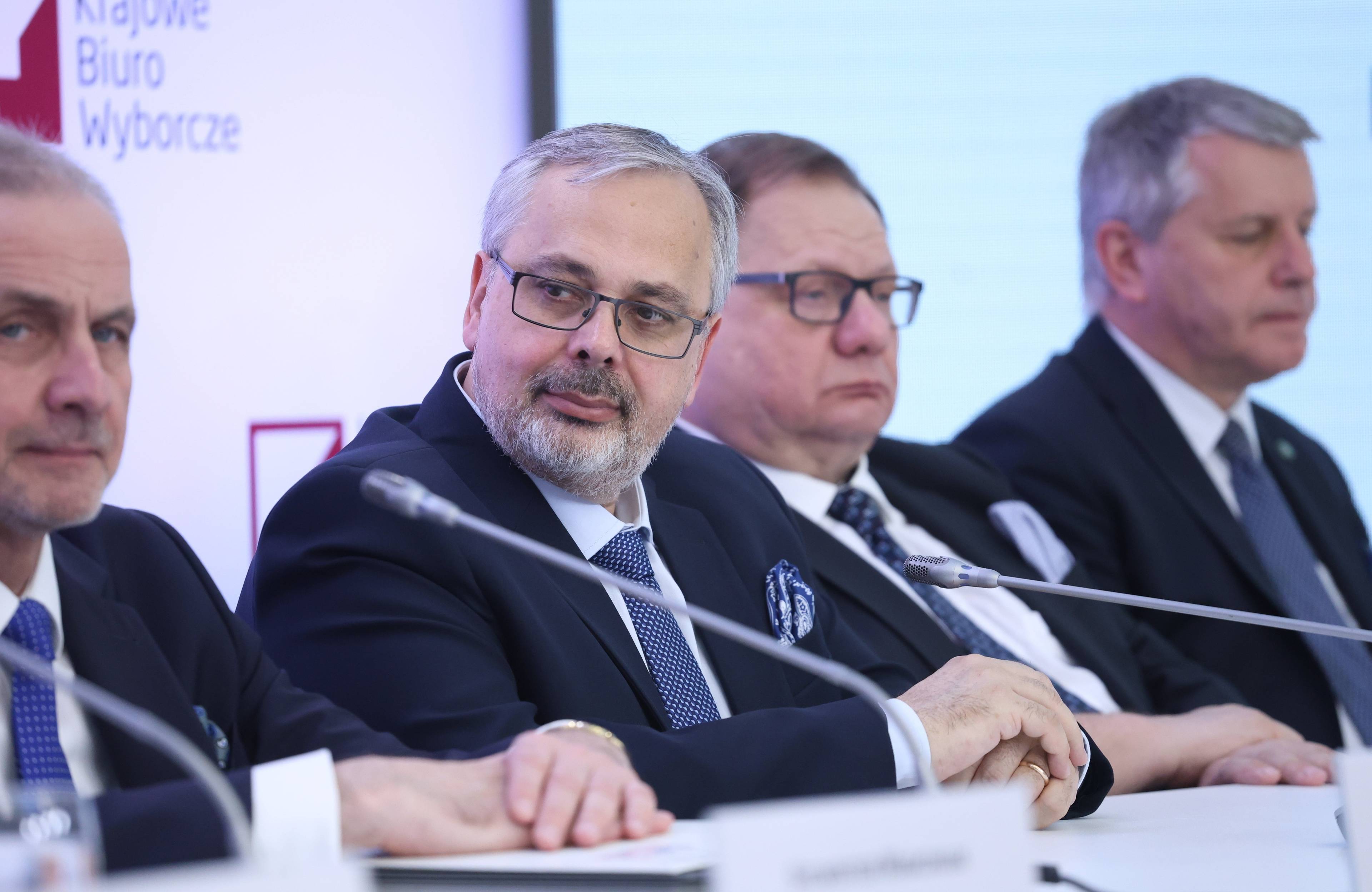 Członkowie PKW Wojciech Sych, Ryszard Balicki, Ryszard Kalisz i Paweł Gieras