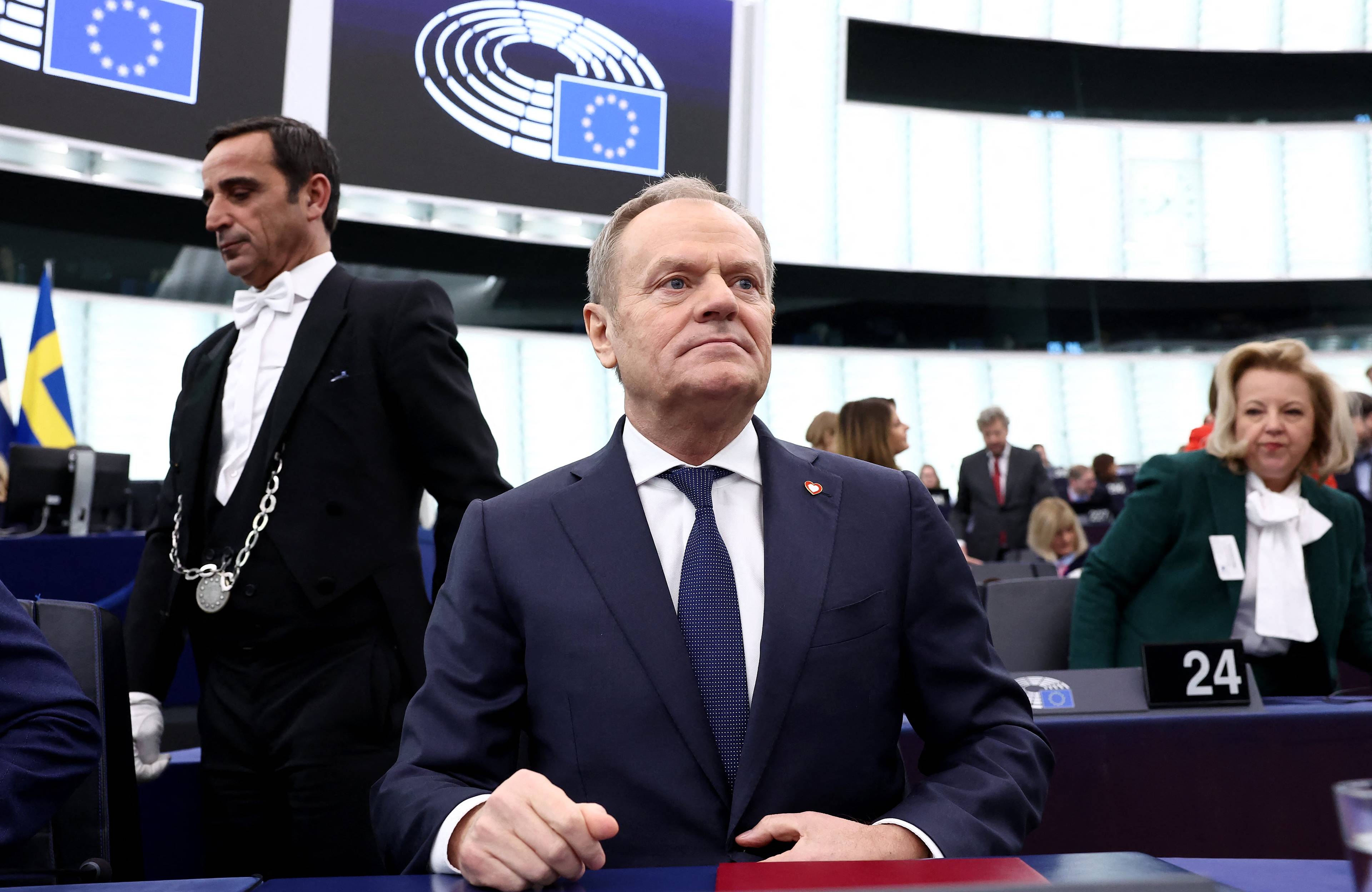 Donald Tusk na sali plenarnej Parlamentu Europejskiego