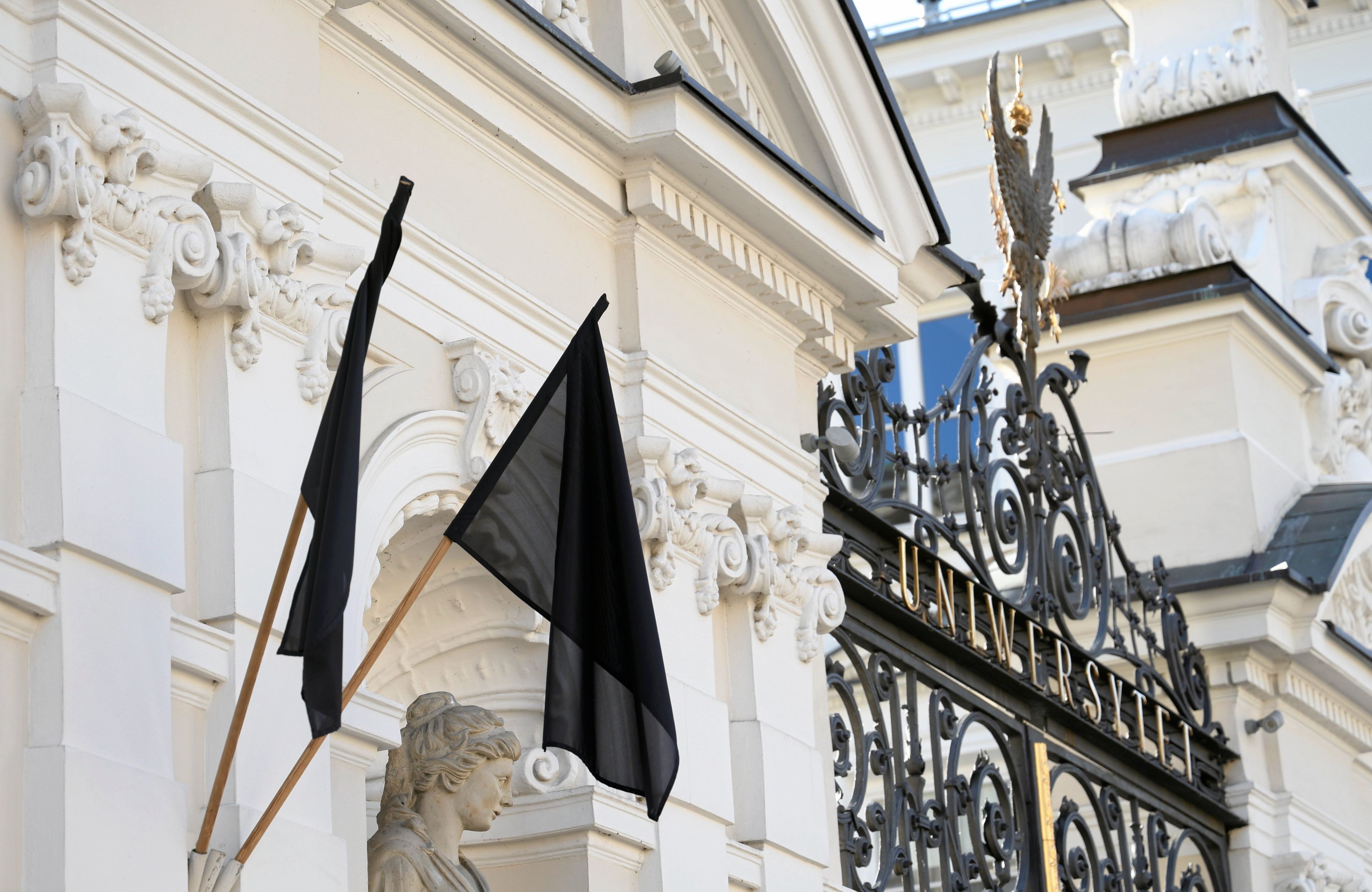 Zabójstwo na terenie kampusu UW. Dzien po tragedii