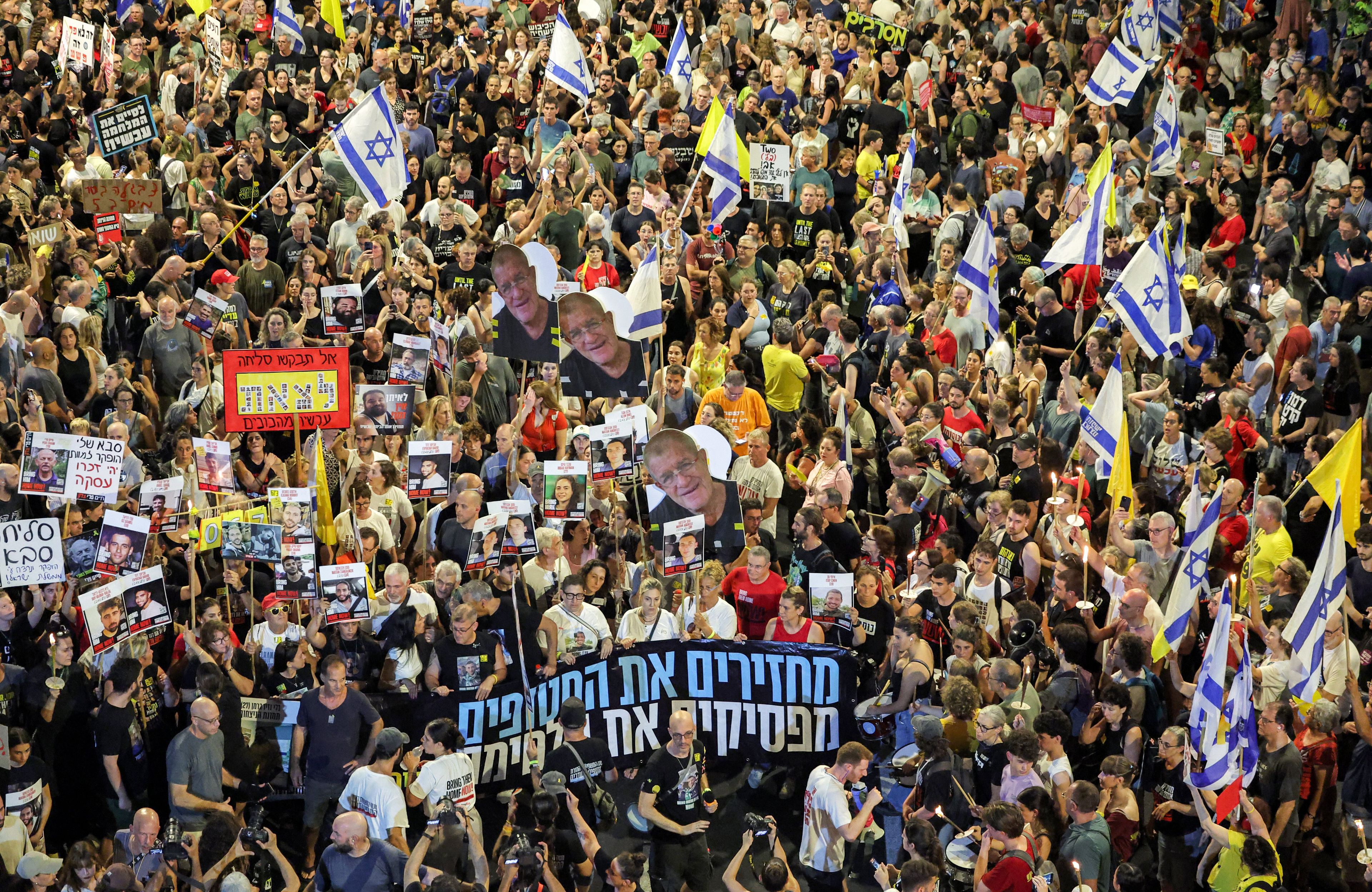 ISRAEL-PALESTINIAN-CONFLICT-HOSTAGES-PROTEST