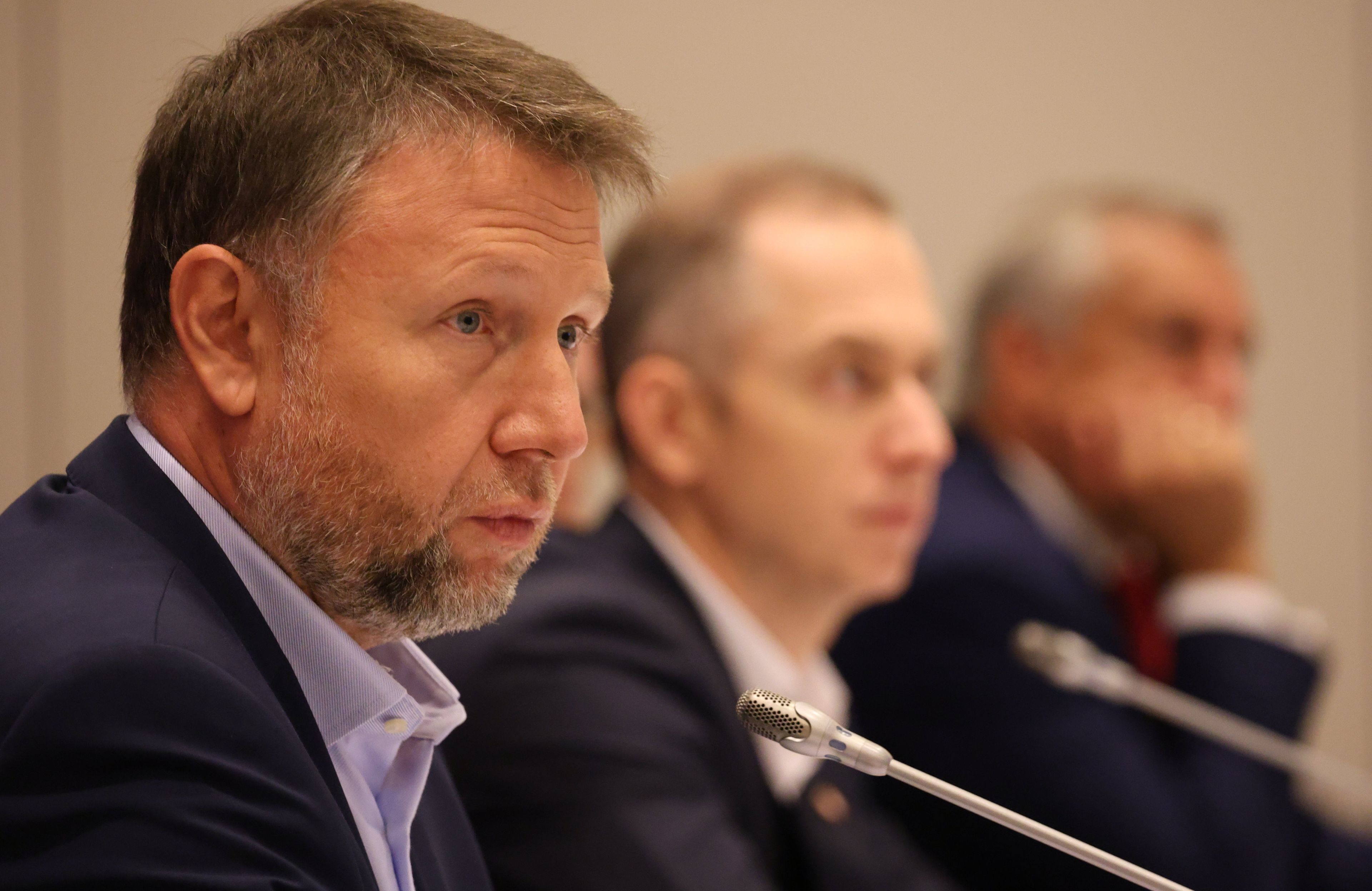 Posiedzenie sztabu kryzysowego w MSWiA w zwiazku z sytuacja pogodowa