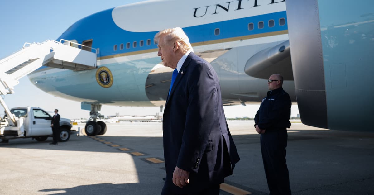 Trump zmęczył się wojną i jej konsekwencjami. Dlaczego mówi o rozmowach, których raczej nie było?