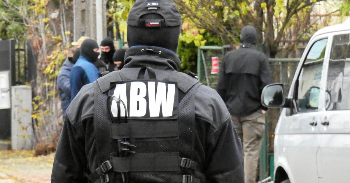 Planował zamach na meczet i szkołę. ABW zatrzymała 17-latka z Siemianowic Śląskich