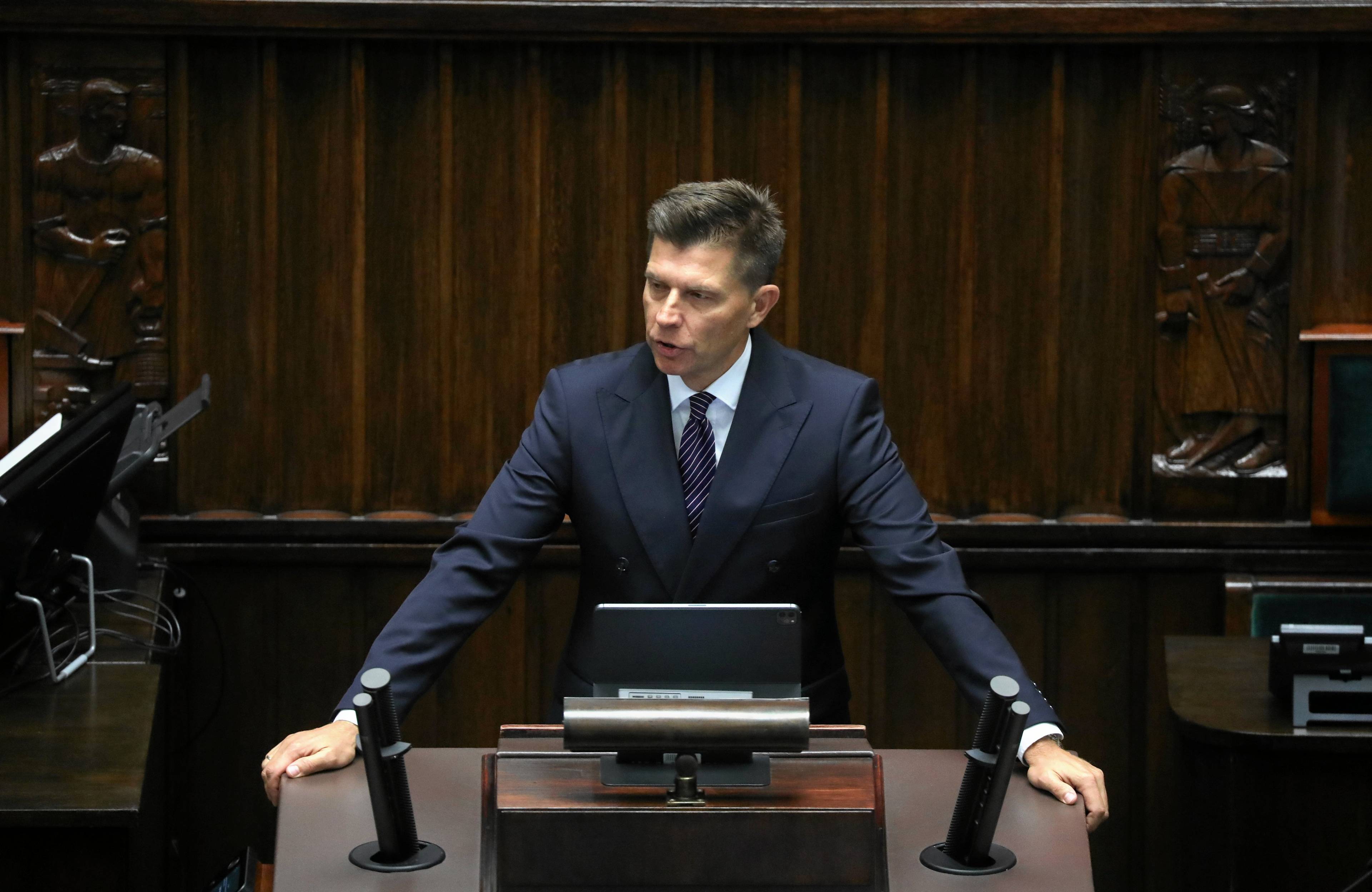 Ryszard Petru na mównicy sejmowej