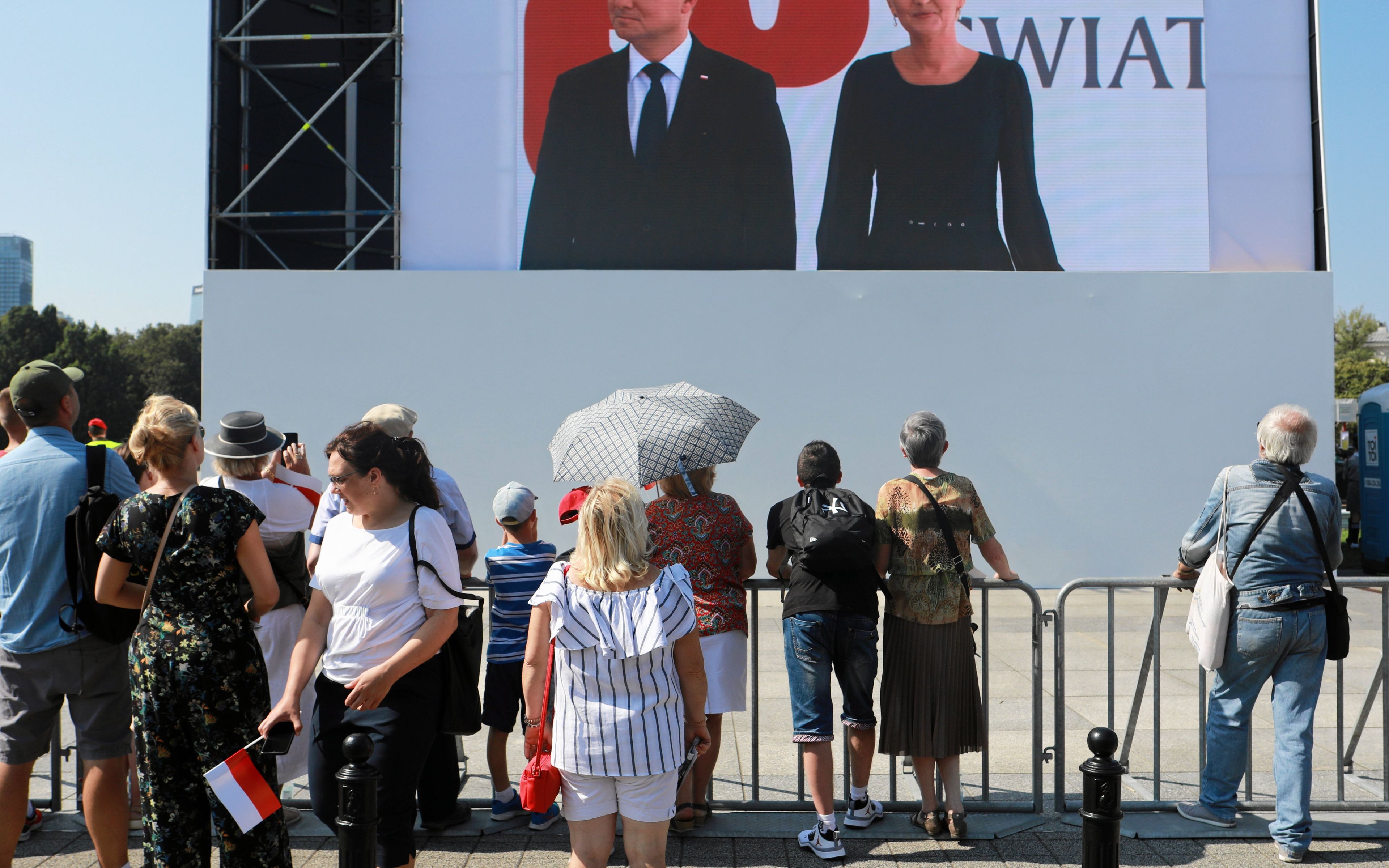 01.09.2019 Warszawa , plac Pilsudskiego . 80 rocznica wybuchu II wojny swiatowej . Prezydent Adnrzej Duda , zona prezydenta Agata Kornhaser - Duda podczas uroczystosci .
Fot. Jacek Marczewski / Agencja Gazeta