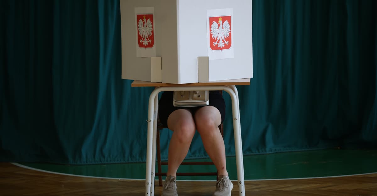 Mężczyźni bronią swoich ciał przed wojną, kobiety – w sprawach reprodukcyjnych. Wnioski z wyborów