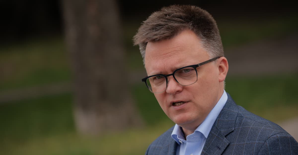 Media: Hołownia pod osłoną nocy spotkał się z człowiekiem Kaczyńskiego