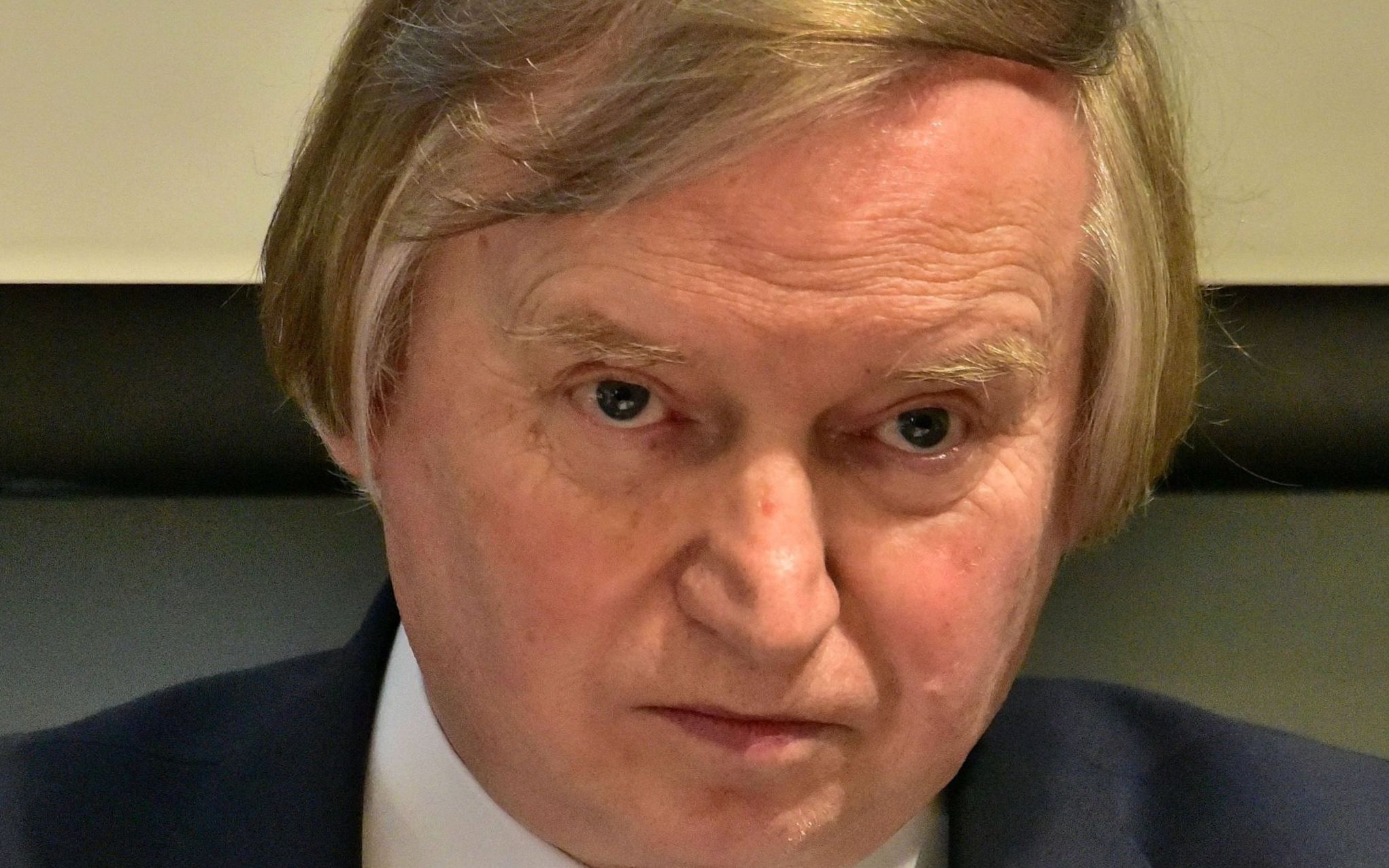 Grafika do artykułu Prof. Piotrowski: Fikcyjny TK rozstrzyga fikcyjny spór, kreując fikcyjną podstawę wydania postanowienia