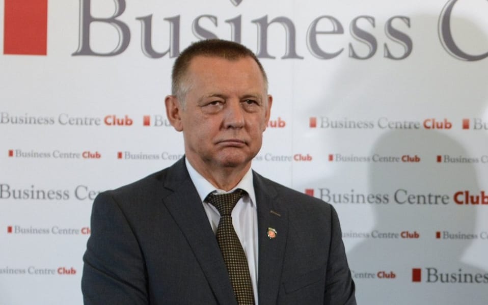 29.06.2018 Warszawa , plac Zelaznej Bramy 10 . Palac Lubomirskich . Siedziba Business Centre Club . Od lewej : sekretarz Stanu w Ministerstwie Finansow i szef Krajowej Administracji Skarbowej Marian Banas , prezes BCC Marek Goliszewski podczas finalu XVI edycji konkursu Urzad Skarbowy Przyjazny Przedsiebiorcy .
Fot. Maciek Jazwiecki / Agencja Gazeta
