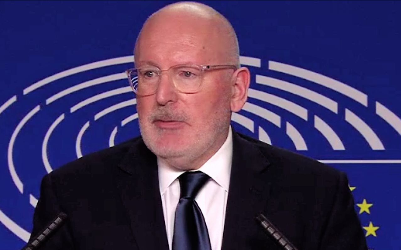 Grafika do artykułu PiS już się martwi. To Timmermans ma zdekarbonizować UE i zaprowadzić Europejski Zielony Ład