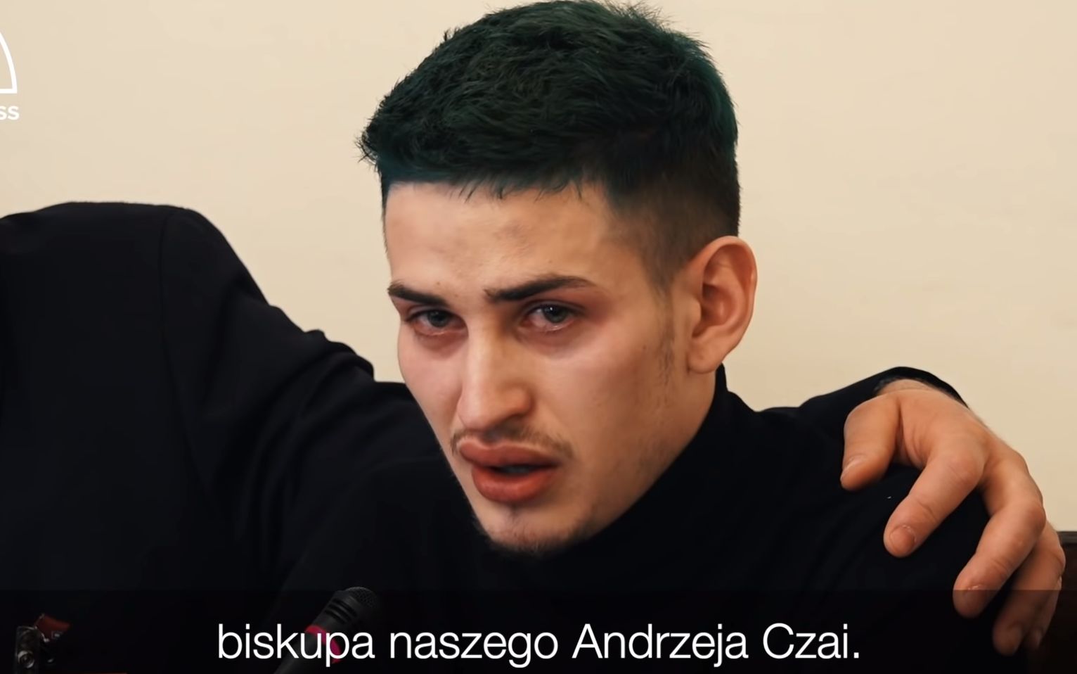 Grafika do artykułu Ksiądz, który molestował Dariusza Kołodzieja, usłyszał wyrok. 2,5 roku w więzieniu, 50 tys. zł odszkodowania