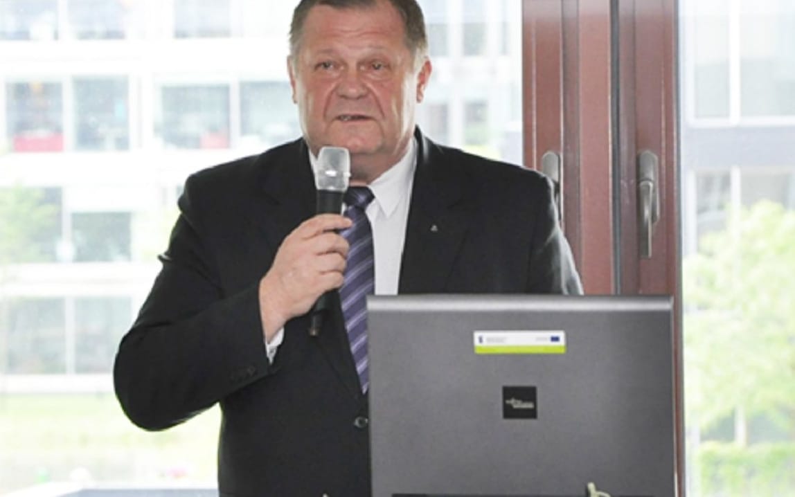 Grafika do artykułu Zarząd NFOŚ zapłacił za laudację dla szefa własnej rady nadzorczej. "Łączy w sobie najlepsze przymioty"