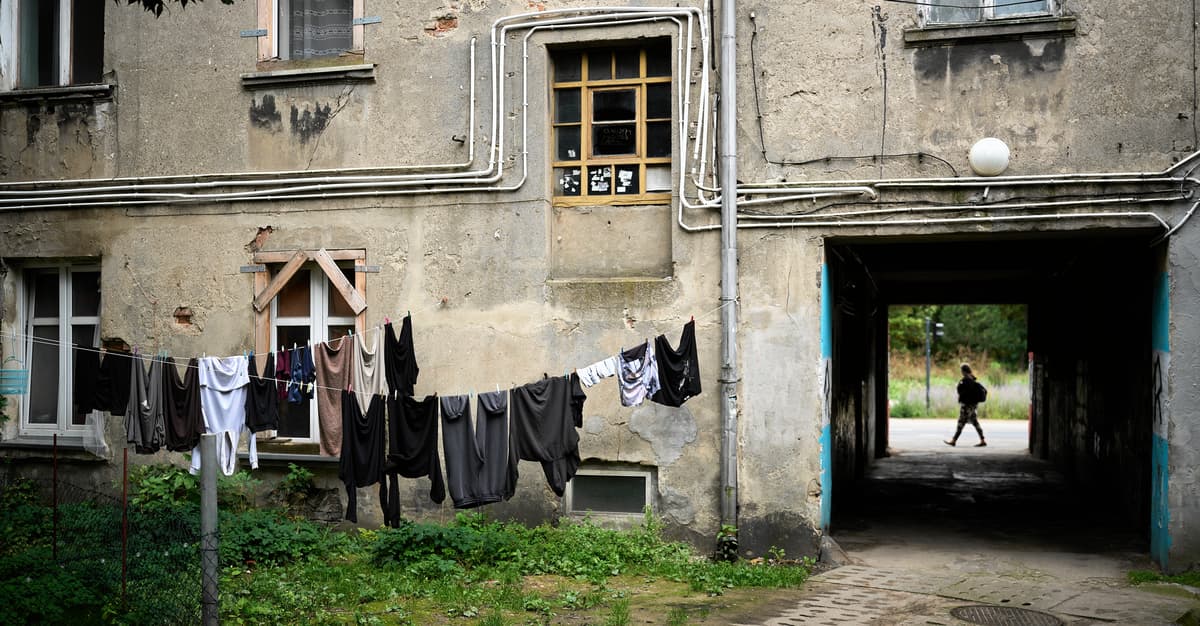 2 na 5 osób żyje poniżej minimum socjalnego. Nowy raport Poverty Watch