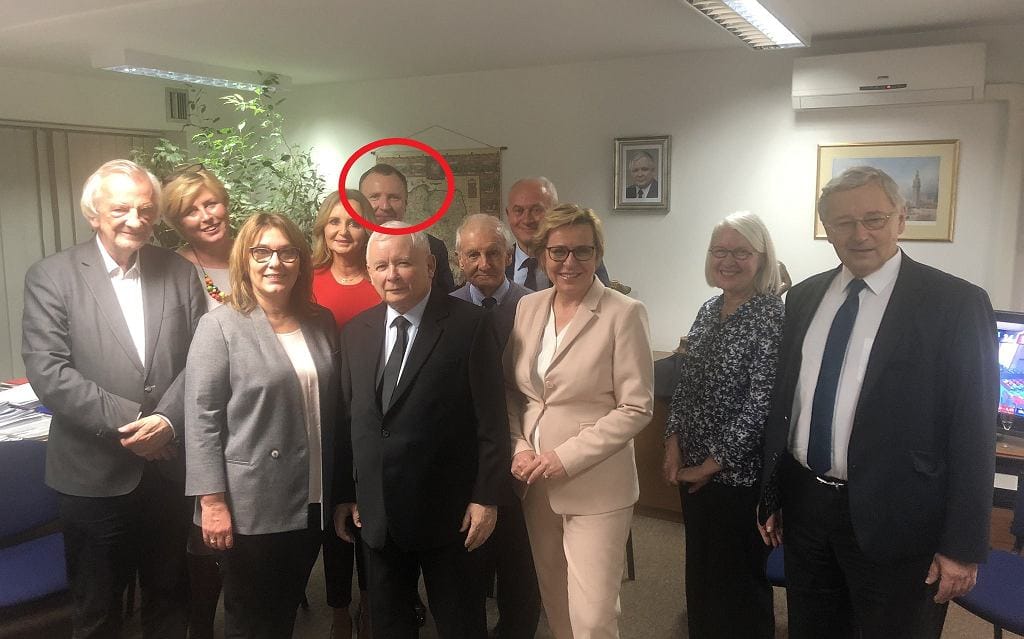 Grafika do artykułu "TVP robiła kampanię PiS". Nowoczesna zawiadamia prokuraturę. TVP: "Nie damy się zastraszyć!"