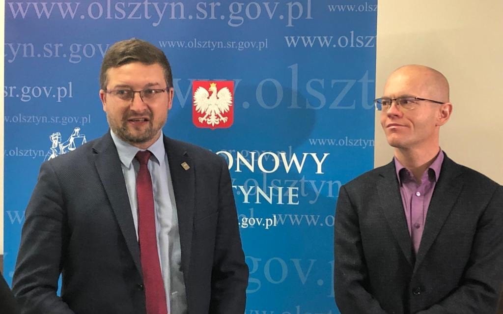 Grafika do artykułu Sędzia Juszczyszyn wrócił na cztery godziny do pracy. Ale Nawacki znowu go zawiesił