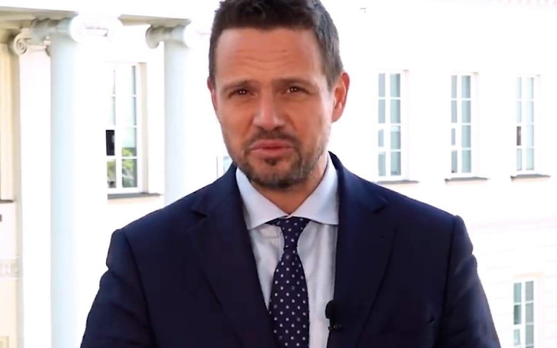 Grafika do artykułu Trzaskowski na starcie: musi nadrabiać, by dogonić konkurentów. PiS już atakuje. Raport z sieci