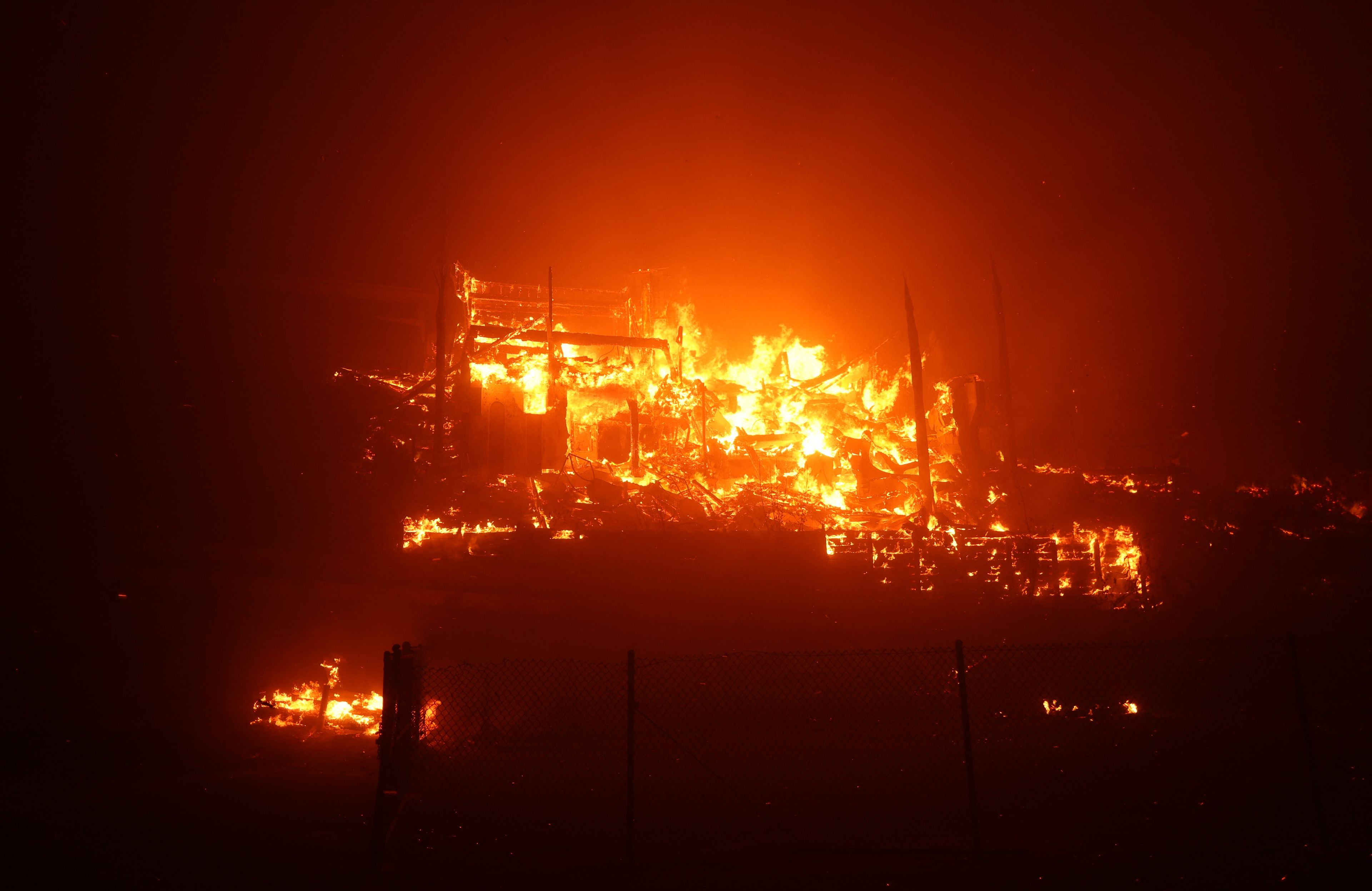 US-WEATHER-FIRE