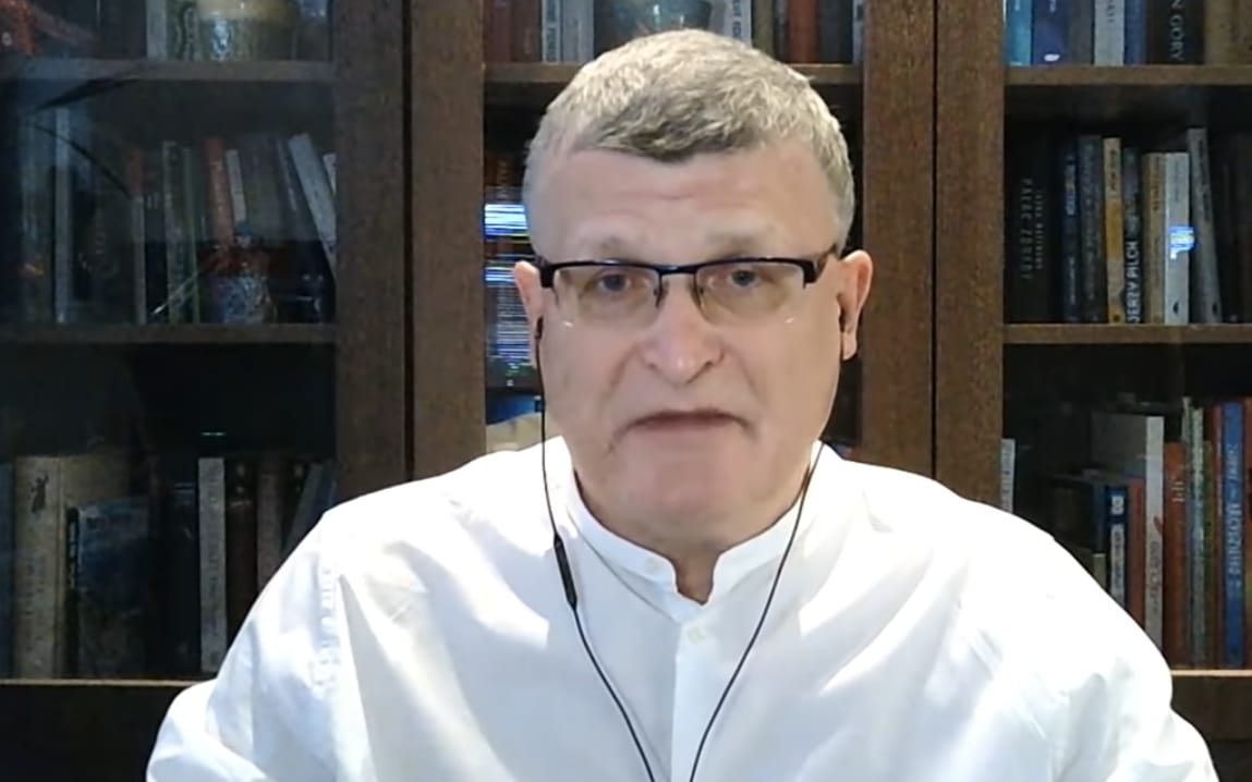 Grafika do artykułu Eksperci od COVID-19? Ta władza nas nie potrzebuje - mówi dr Grzesiowski odwołany za krytycyzm