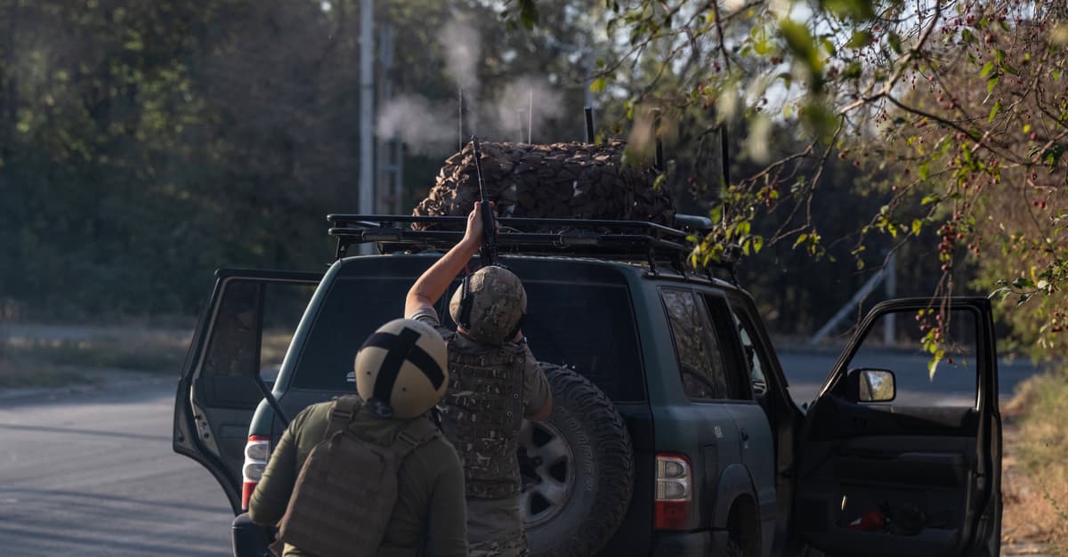 Ukraińskie drony atakują rosyjskie rafinerie, Rosjanie prą na Łymań [SYTUACJA NA FRONCIE]