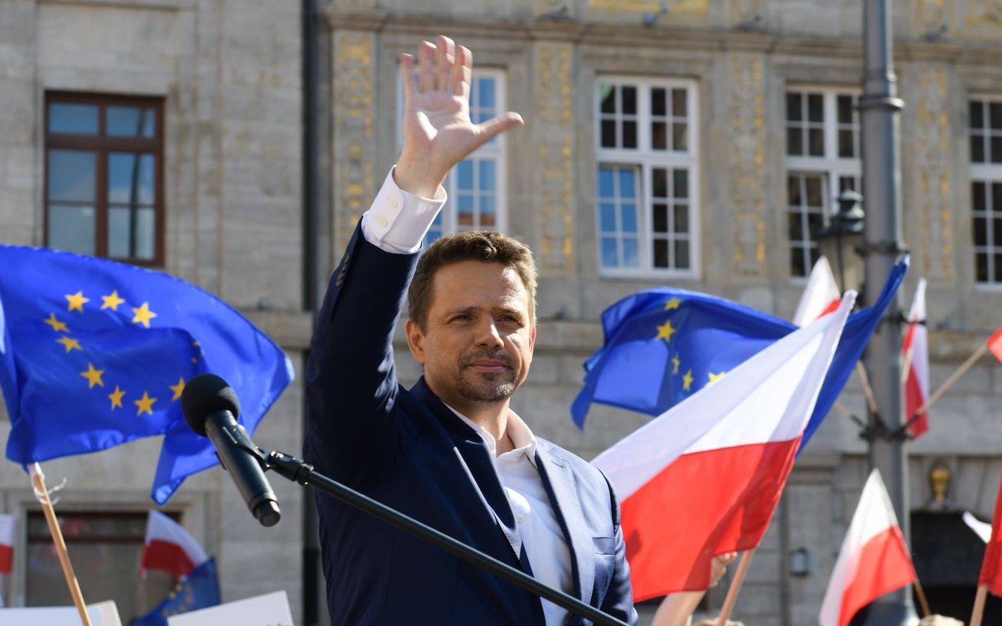 14.06.2020 Wroclaw . Wiec wyborczy Rafala Trzaskowskiego na Wroclawskim Rynku . Rafal Trzaskowski .
fot . Tomasz Pietrzyk / Agencja Gazeta