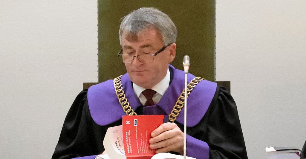 Prezydent postawił się Kaczyńskiemu. Na I prezesa SN powołał neo-sędziego Kapińskiego