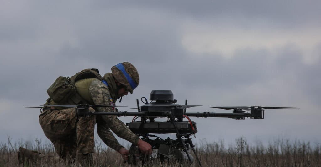Ukraiński atak dronowy na Moskwę. Pożar w kompleksie przemysłowym