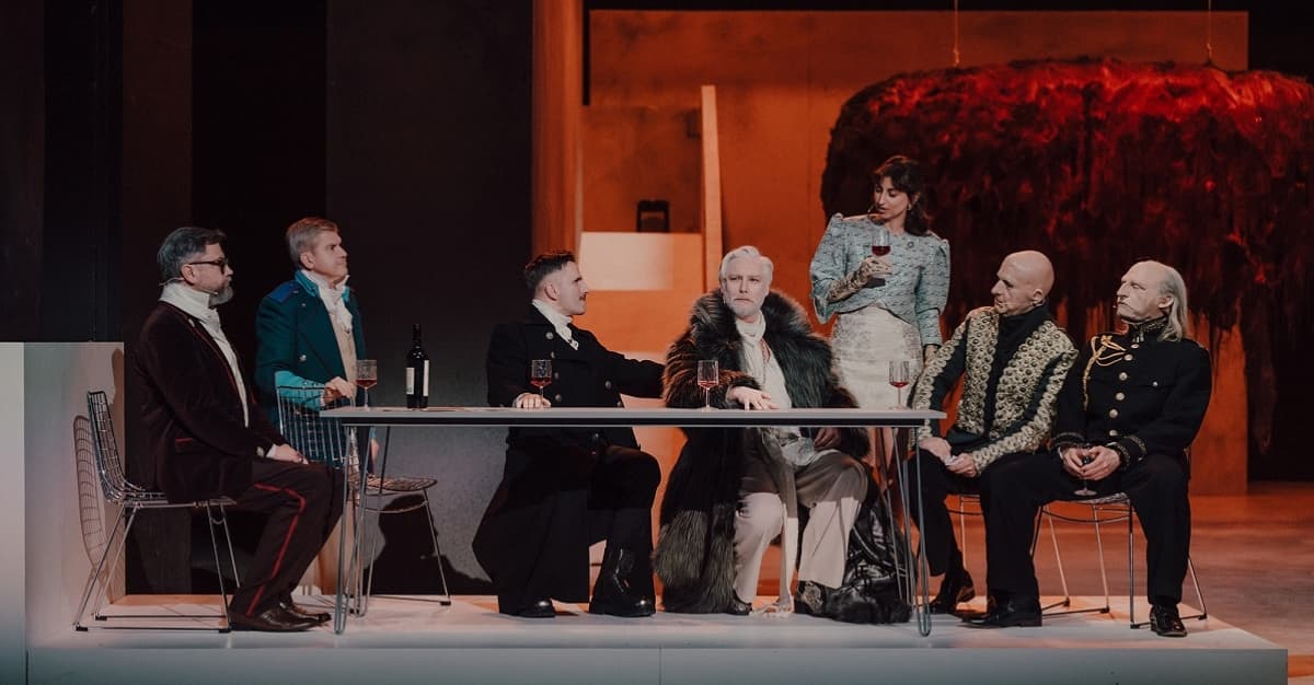 Wokulski to ja. O bardzo innej „Lalce" z warszawskiego Teatru Dramatycznego