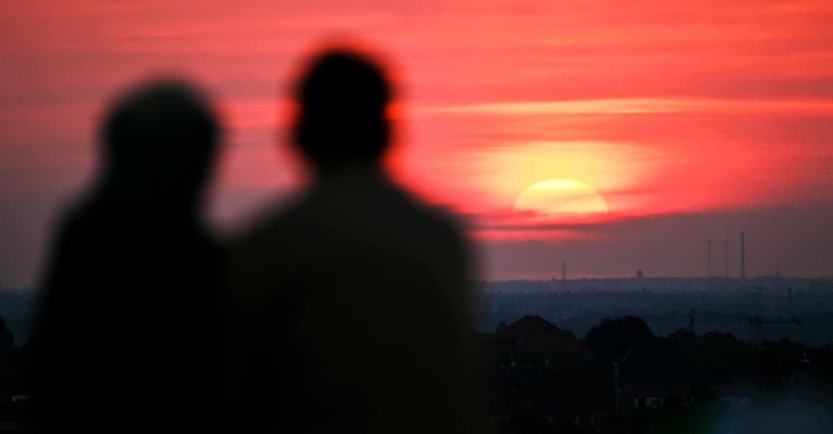Czy lata rzeczywiście są coraz częściej upalne?
