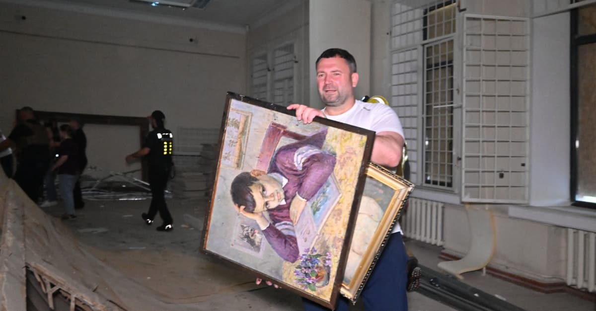 Jak chronić zabytki kultury Ukrainy przed barbarzyńcami z Rosji? [UKRAIŃSKA EKSPERTKA]