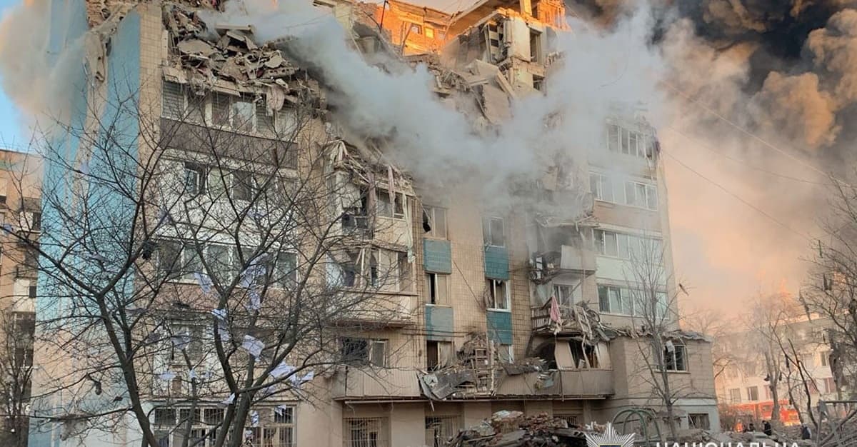 Pogrzeb ofiar rosyjskiego ataku w Tarnopolu. Wśród nich 7-letnia Polka