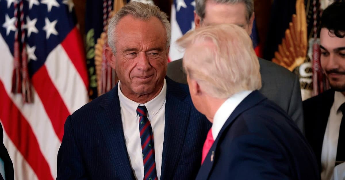 Make America Healthy Again, czyli toksyczna cywilizacja, szkodliwe szczepionki, gniew i wiara