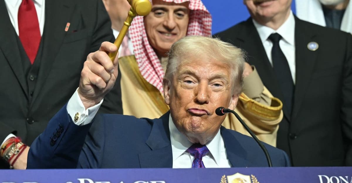 Start Rady Pokoju. 40 minut mowy Trumpa, 10 mld dolarów dla Gazy, groźby dla Iranu