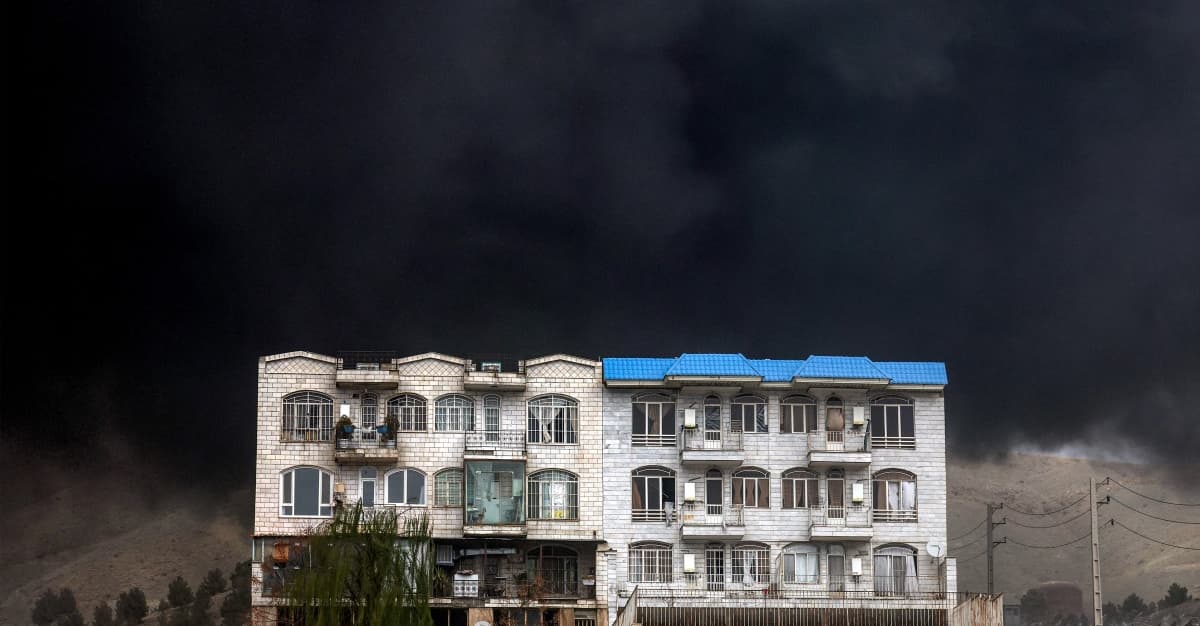 Ciemne chmury nad Teheranem. Czy USA i Izrael mają plan? [WOJNA W IRANIE]