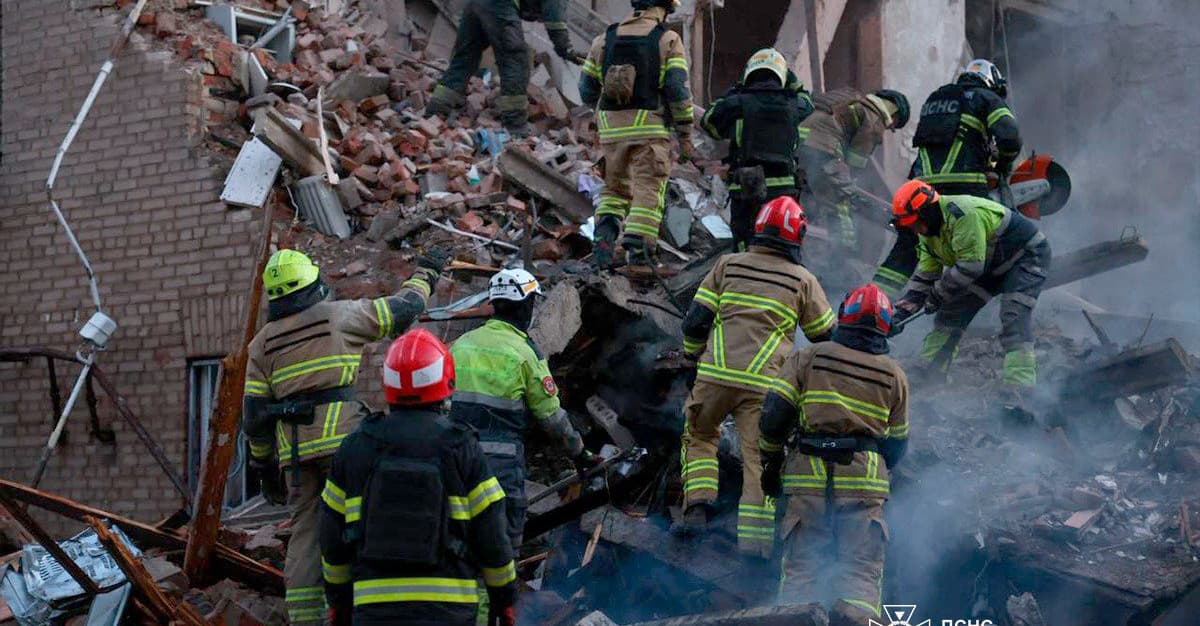 Pięć ofiar śmiertelnych nocnego ataku Rosjan