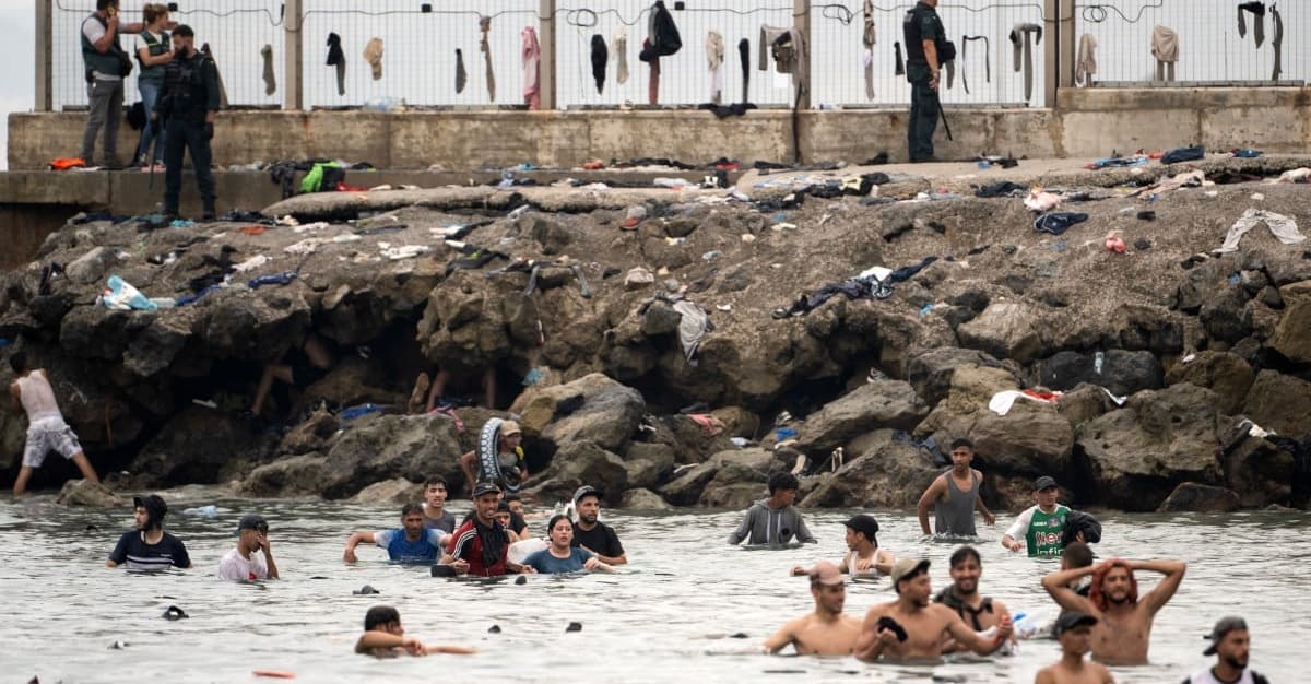 Ceuta dzieli Europę. Czego unijni przywódcy chcą od Hiszpanii?