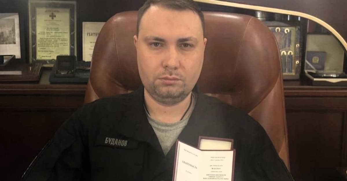 Kolejni ukraińscy politycy oddają polskie odznaczenia