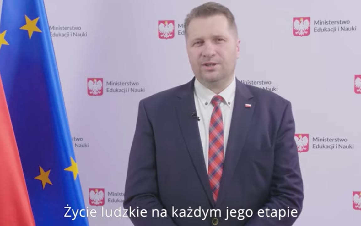 Grafika do artykułu Anioł w ciąży i błyskawice atakujące płód. Antyaborcyjny konkurs pod patronatem min. Czarnka