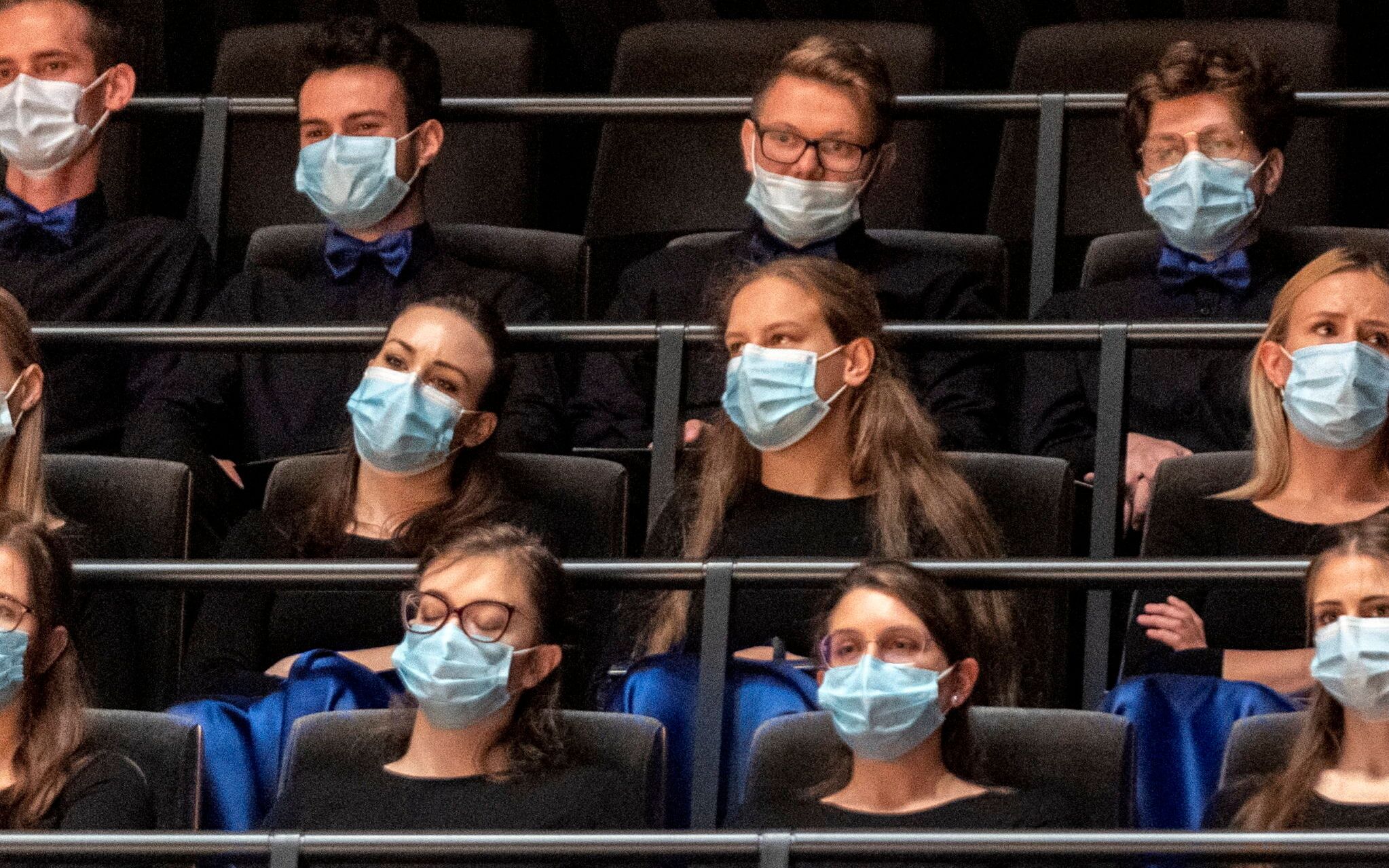 06.10.2021 Katowice , sala NOSPR . Marian Zembala - nadanie tytulu profesora honorowego uczelni - Slaski Uniwersytet Medyczny . Inauguracja akademicka .
 Fot. Grzegorz Celejewski / Agencja Gazeta