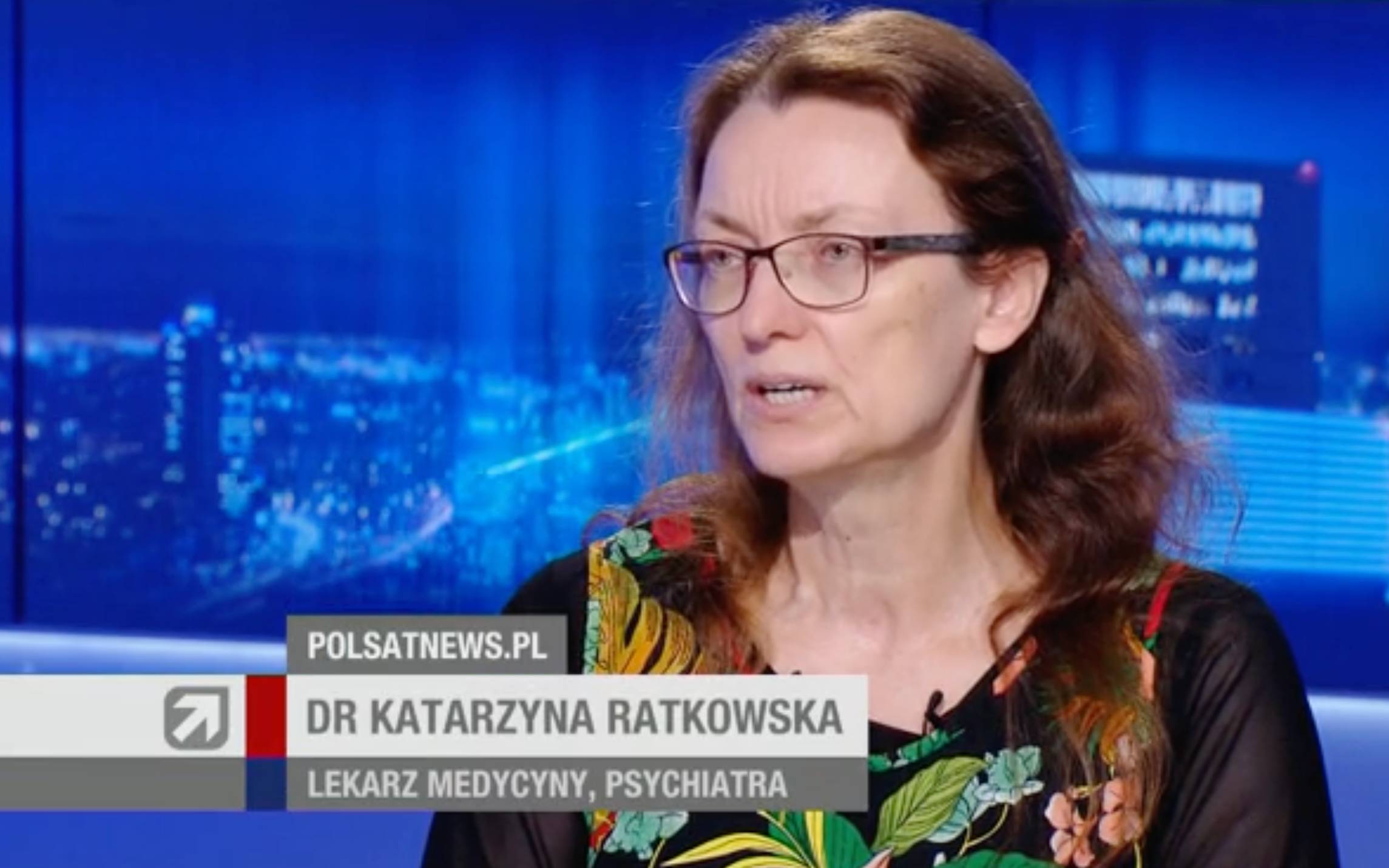 Grafika do artykułu Niewiarygodny show Polsatu. Psychiatra opowiada bzdury o pandemii i o szczepieniach