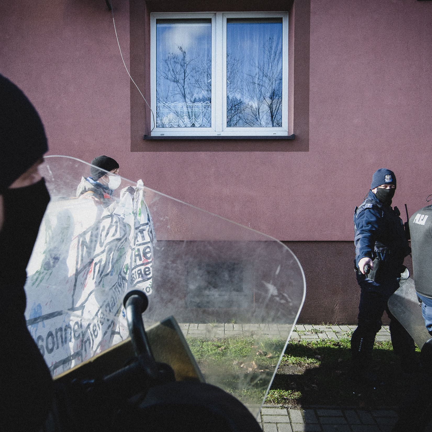 Krosno Odrzańskie, 12.02.2022. Protest pod SG w Krośnie Odrzańskim