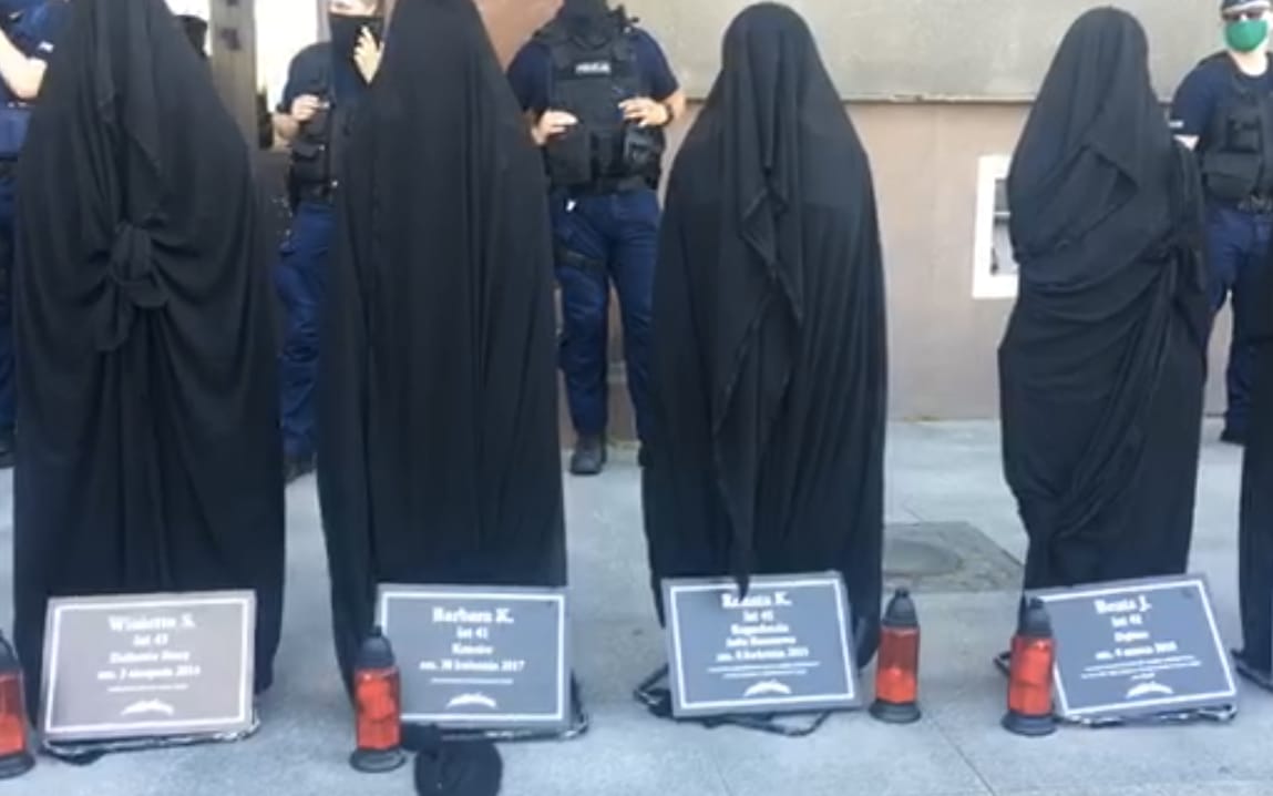 Grafika do artykułu O czym mówi Konwencja Stambulska? 5 najważniejszych cytatów na protest przeciwko planom PiS