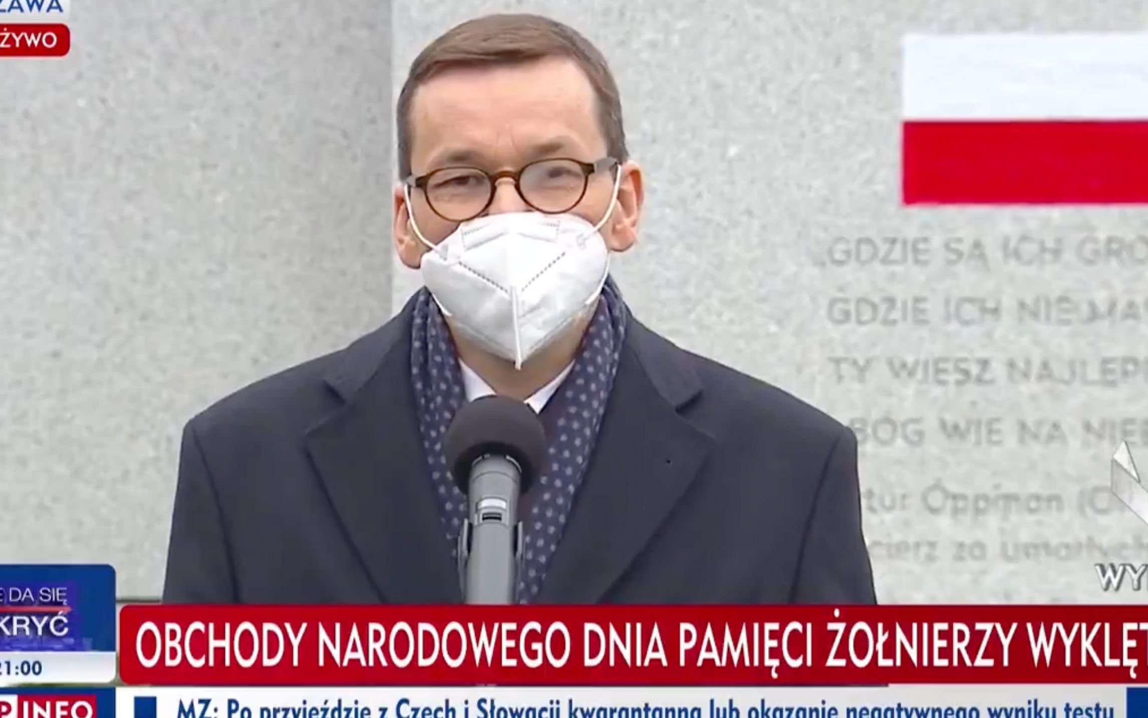 Grafika do artykułu Chwalenie zbrodniarzy i czystka polityczna na Powązkach. Prawica świętowała „wyklętych”
