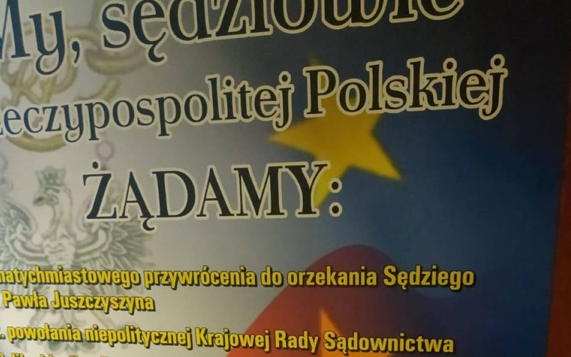Grafika do artykułu Policja ściga ponad 50 sędziów z Krakowa. Doniósł na nich dyrektor sądu z nominacji ministra Ziobry